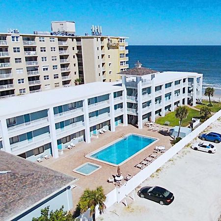 Coastal Waters Hotel New Smyrna Beach Buitenkant foto