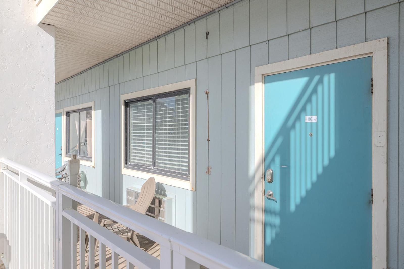 Coastal Waters Hotel New Smyrna Beach Buitenkant foto