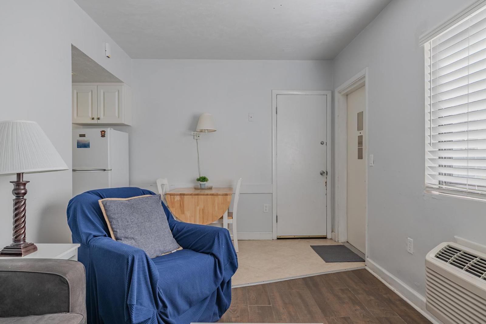 Coastal Waters Hotel New Smyrna Beach Buitenkant foto