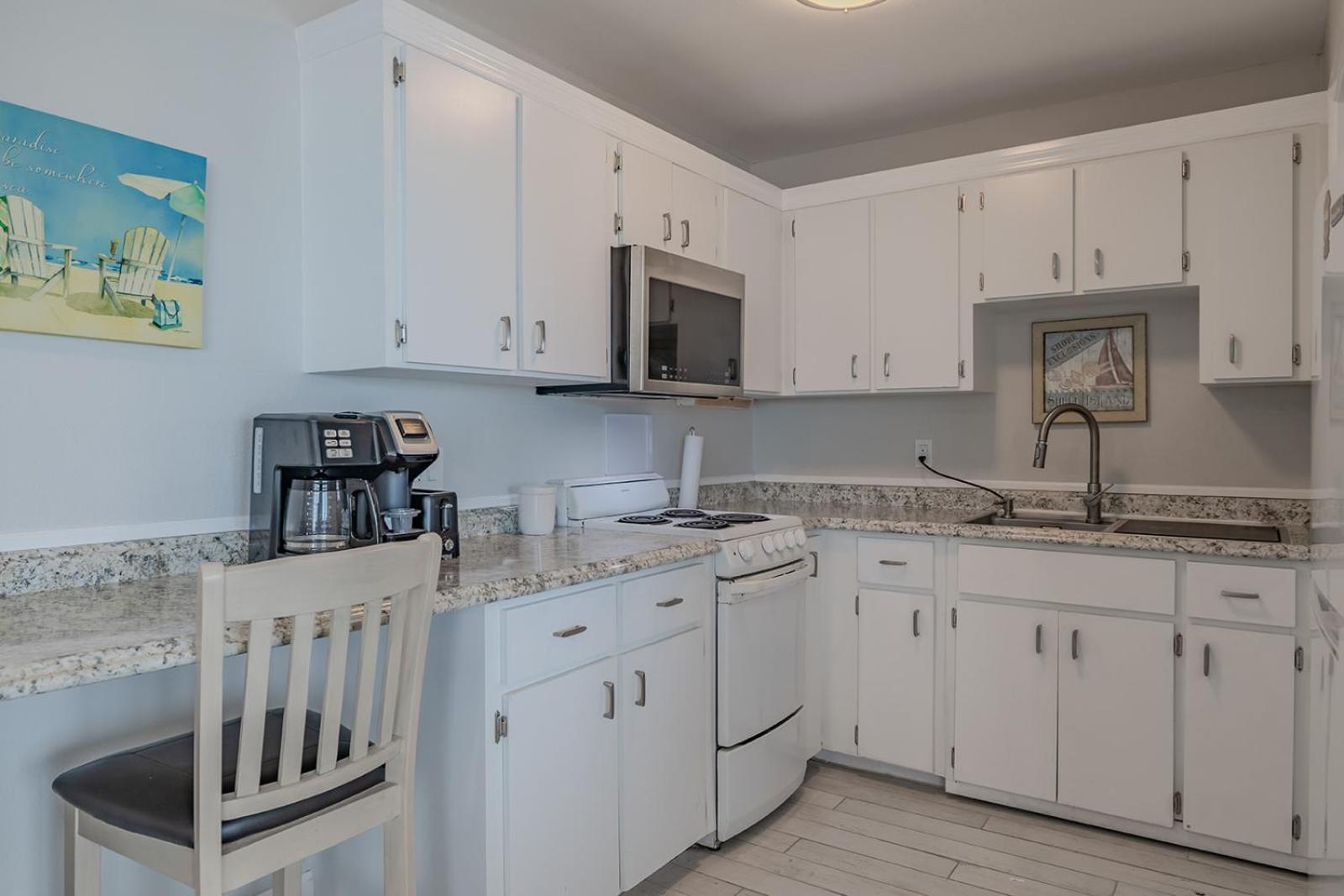 Coastal Waters Hotel New Smyrna Beach Buitenkant foto